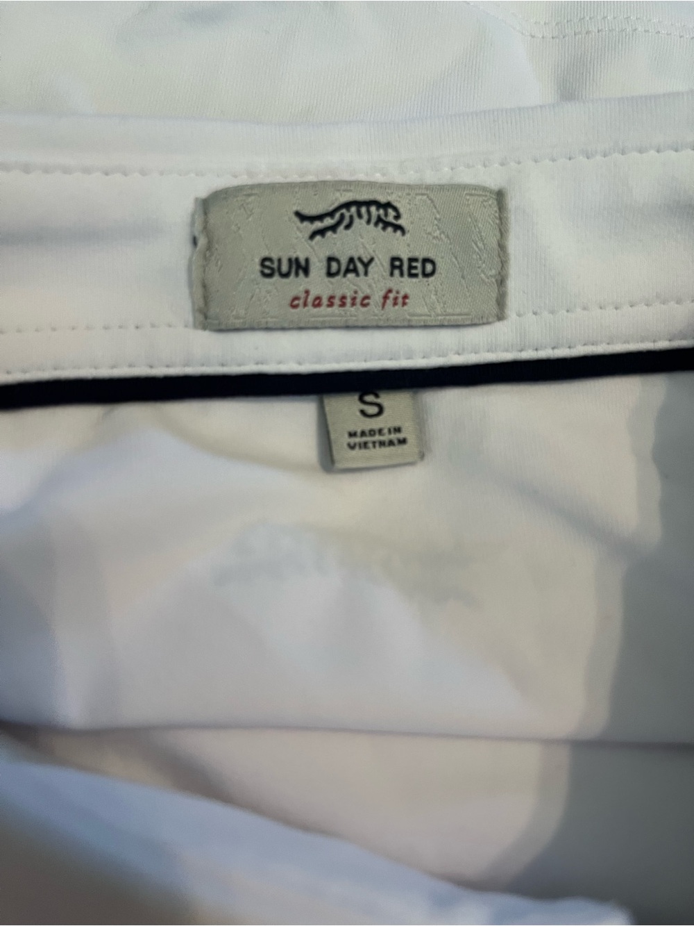 Sun Day Red Men’s Icon Polo in White Sz S Like New Performance Breathable Golf - Picture 4 of 12